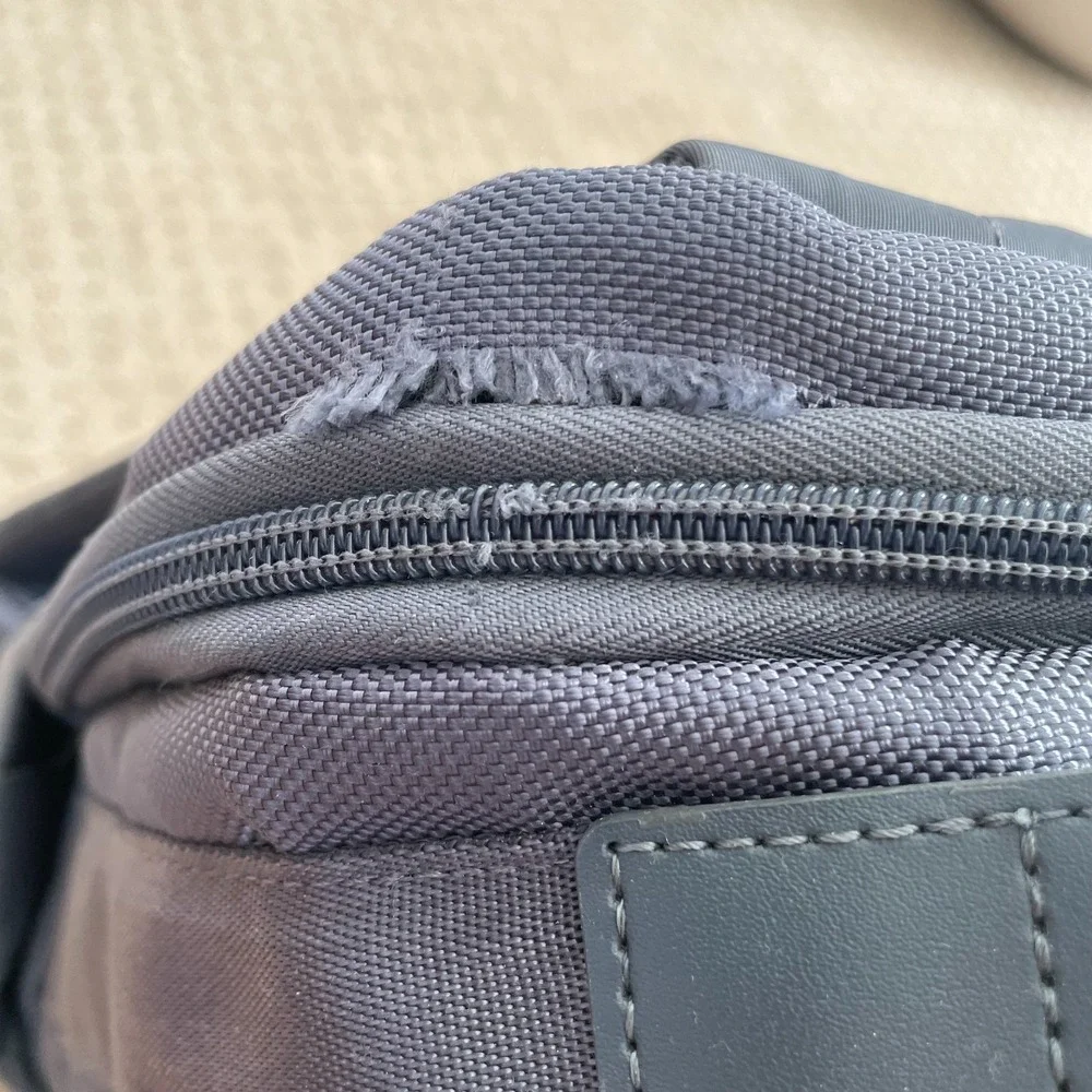 Samsonite Nuroad Convertible Hybrid Backpack Gun Metal Multi Pockets Travel
